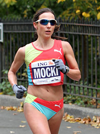 Sabrina Mockenhaupt meldte sich als Siebte des New York Marathons im Marathonlager zurück.